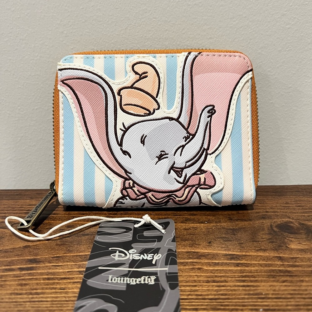 Loungefly Dumbo Zip Wallet